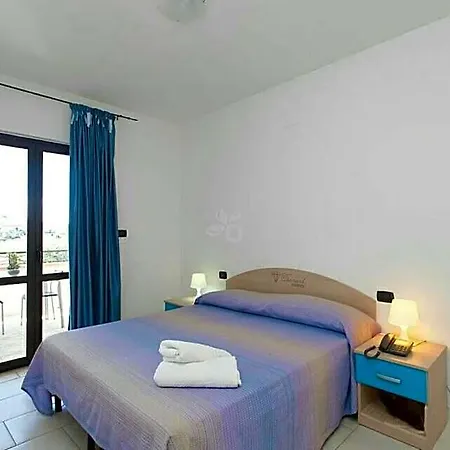 Diamond Hotel