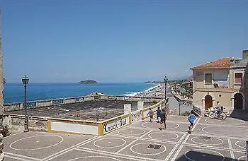 Ξενοδοχείο Diamond