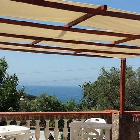 Diamond Ξενοδοχείο 3*